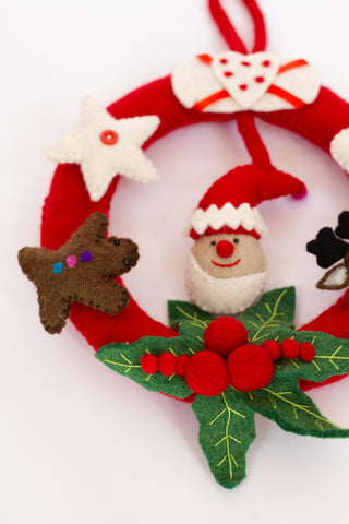 Felt Christmas Wreath - Red